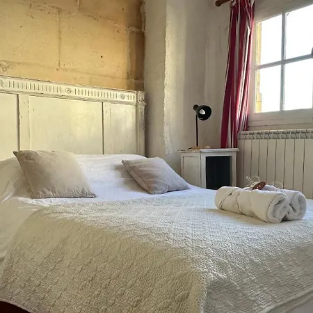 La Maison Des Hautures Arles